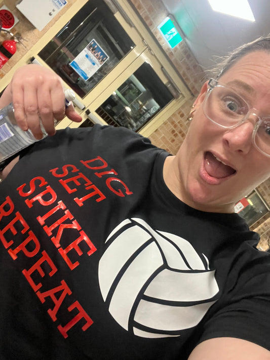VOLLEYBALL DIG SHIRT